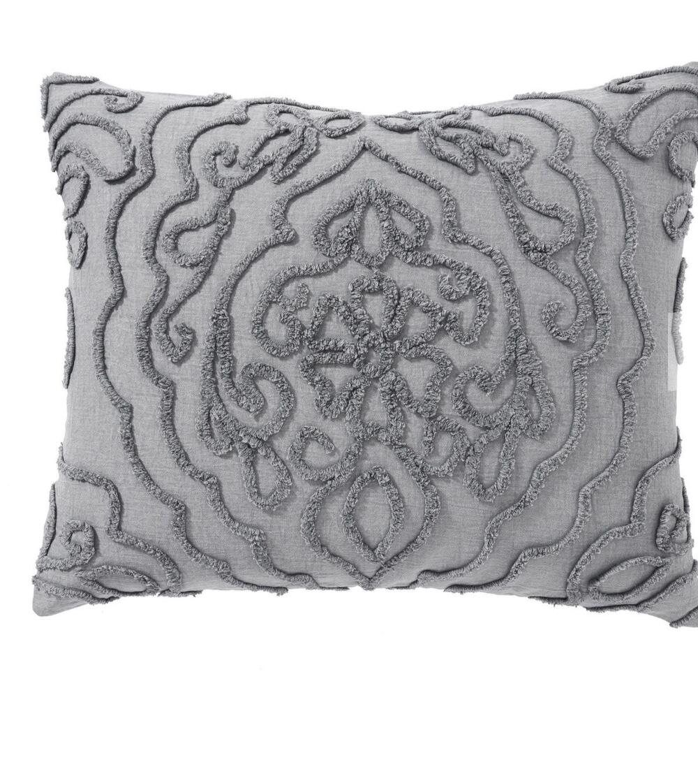 Pottery Barn Renee Candlewick Sham Gray 26x20 Standard set of 2